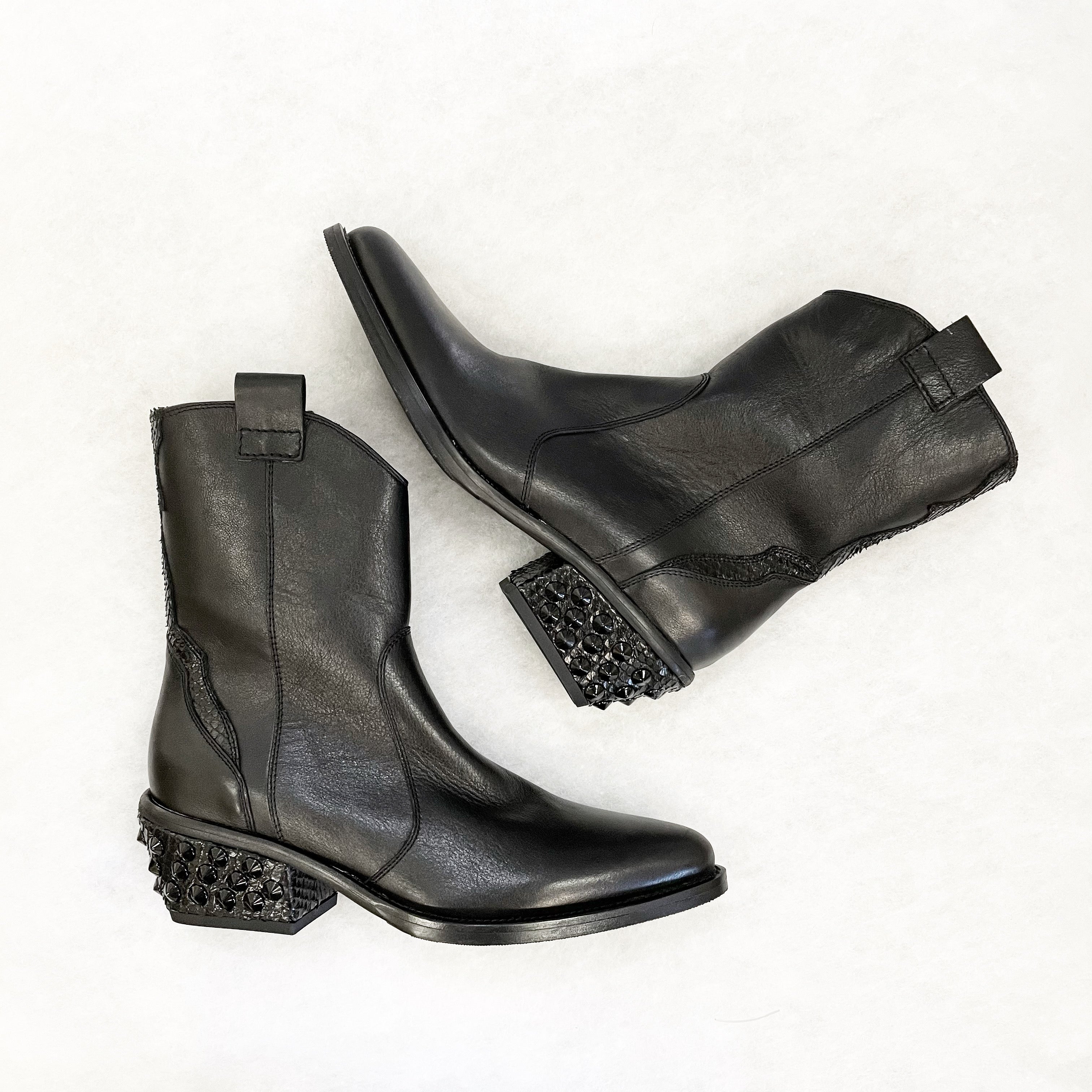 Donna Carolina - 199095 (Black)