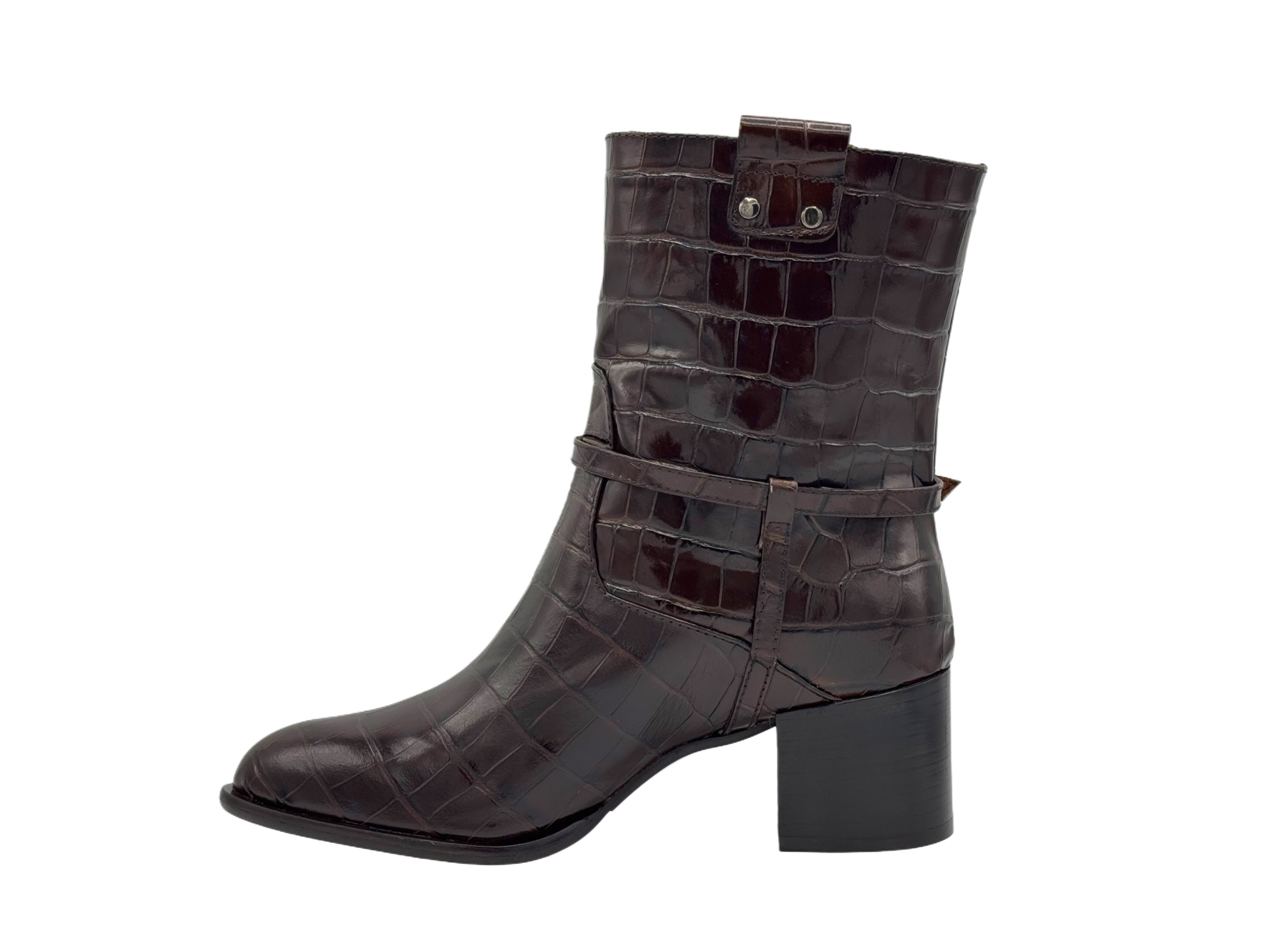Julie Dee - MW535 (Brown)