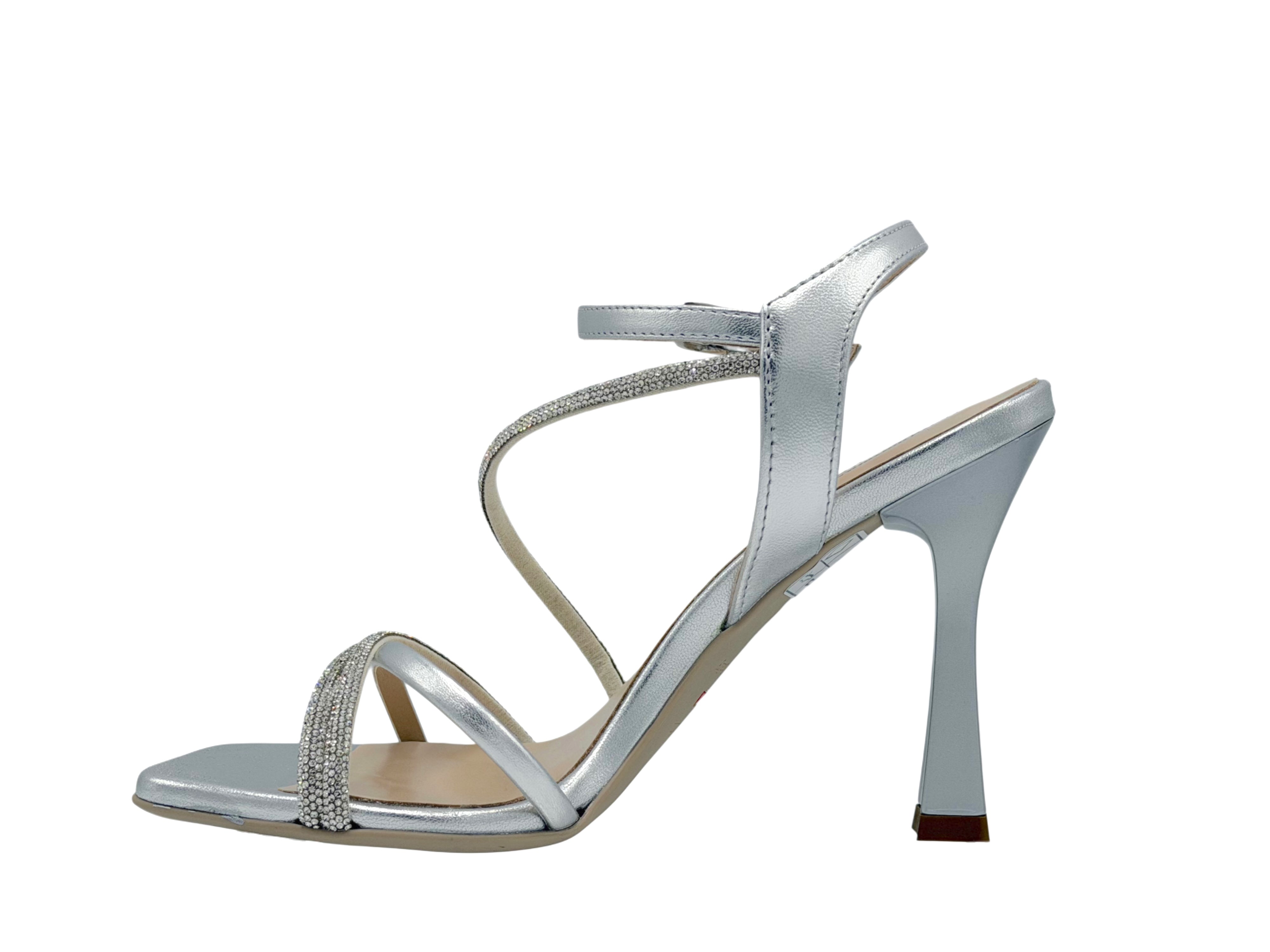 Nero Giardini - E615673 (Silver)